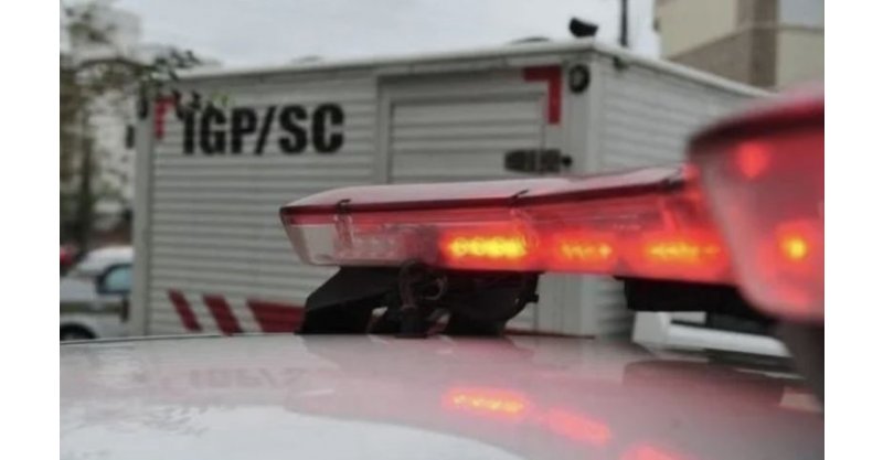  Garopaba / Homem de 35 anos é encontrado morto pela mãe dentro de apartamento no município