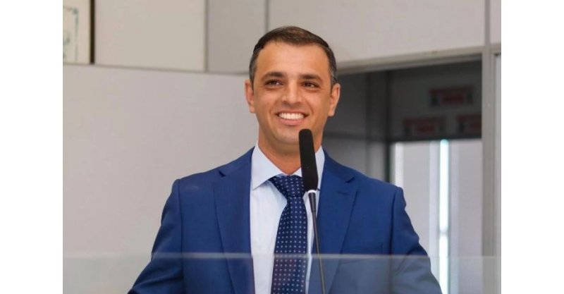  Garopaba / Justiça aceita denúncia contra prefeito e mais 15 por fraudes em licitações