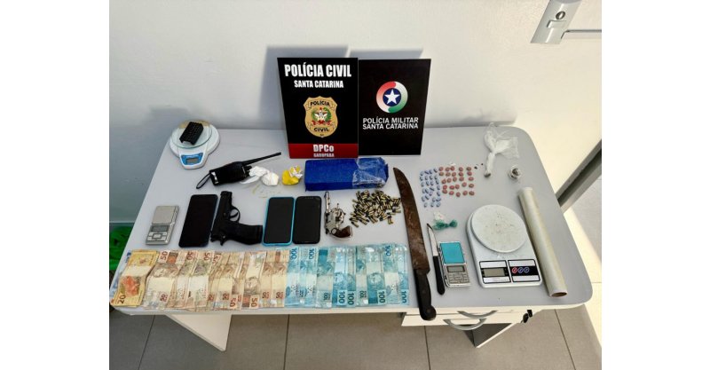  Garopaba / Operação das polícias Civil/Militar prende homem acusado/aliciar adolescentes para/tráfico/drogas na região central/cidade