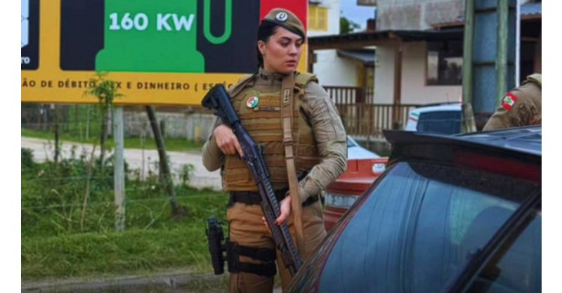  Imbituba / Novos policiais militares temporários começam a atuar na cidade