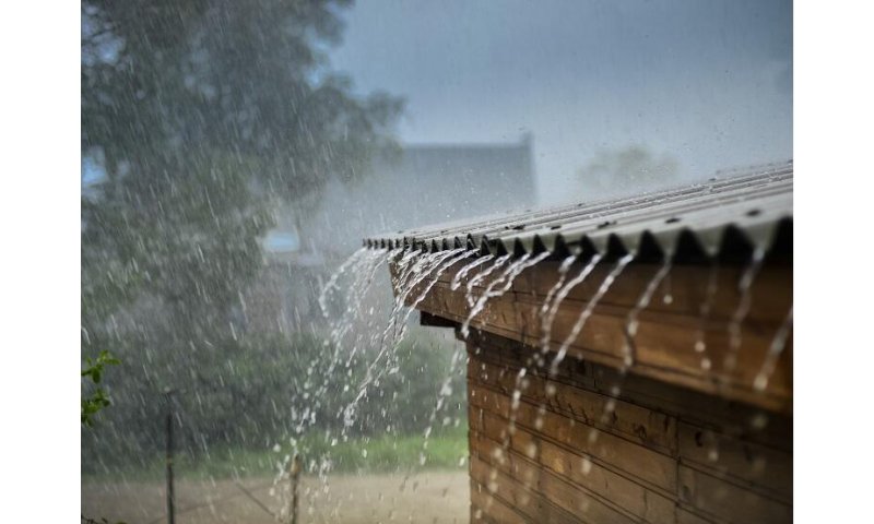 Alerta vermelho prevê até 200mm de chuva e risco de inundações em 3 estados