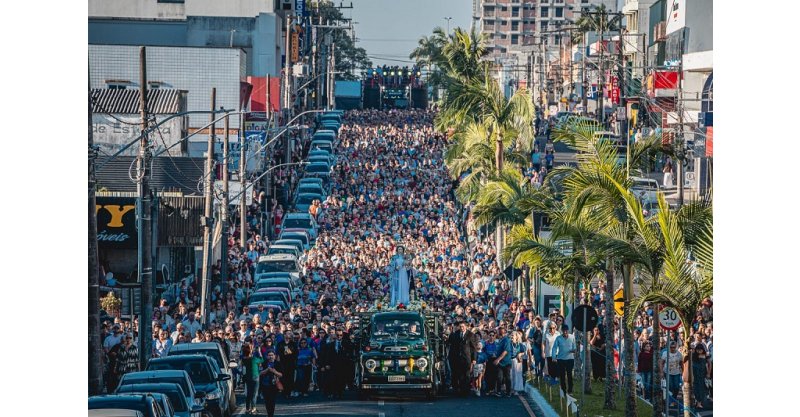 Araranguá / Multidão participa da 177ª Festa de Nossa Senhora Mãe dos Homens