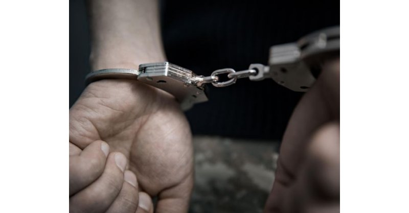 Avô é preso suspeito de abusar da própria neta de dois anos