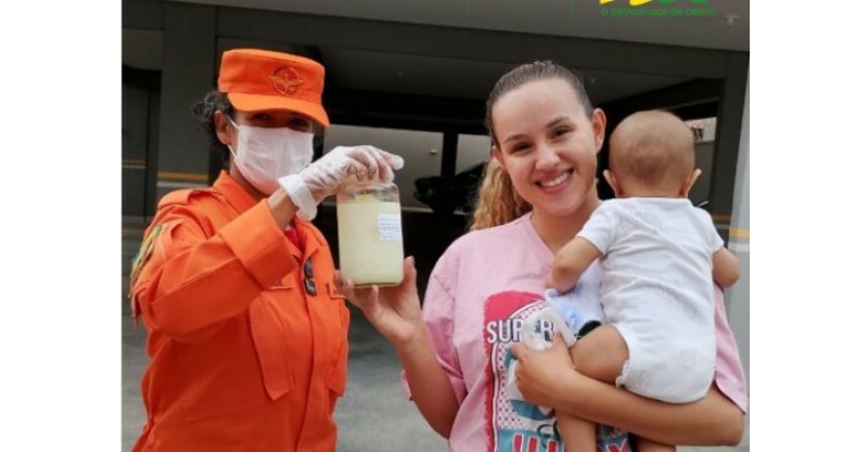 Bombeira de SC doa 100 litros de leite materno para bebês na UTI neonatal: 'Amor e esperança'