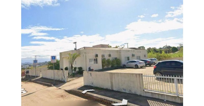 Braço do Norte / Servidor é detido após arrombar porta de prédio público