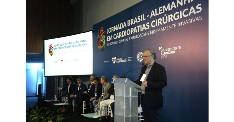 Cirurgiões cardíacos do Brasil e da Alemanha debatem em SC os avanços na cardiologia