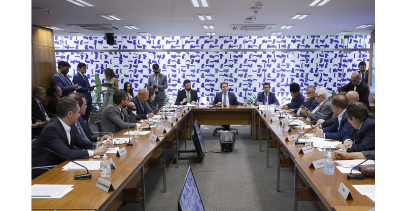 Câmara retoma votações com combustíveis e Conselho de Ética na pauta