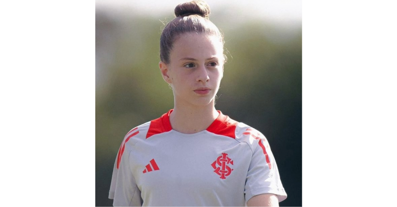 De Nova Brasília / Imbituba para a Seleção: sonho de menina ganha as cores do Brasil
