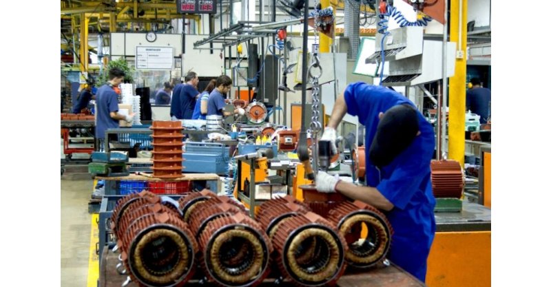 Economia de SC cresce o dobro da média e setor industrial é o 3º que mais avança no país