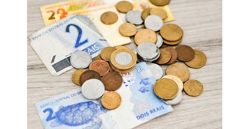 Endividamento cresce em SC e já atinge mais de 70% das famílias, aponta pesquisa