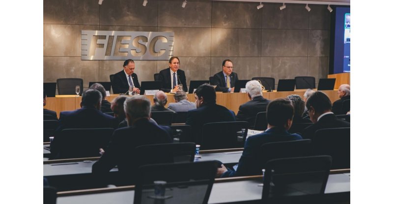 Escalada da tensão entre Brasil e EUA eleva preocupação da indústria, diz FIESC