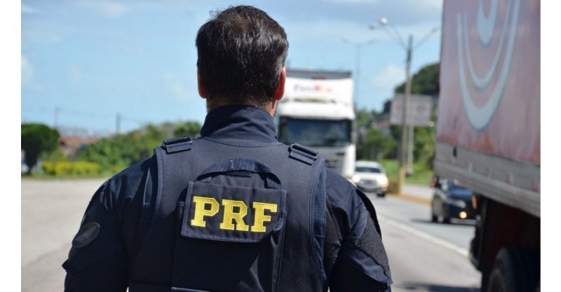 Feriadão da Independência é marcado por três mortes, 104 acidentes e milhares de condutas perigosas em rodovias federais de SC