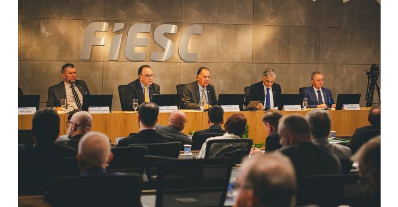 FIESC entrega nesta sexta (19) a Ordem do Mérito Industrial 2026