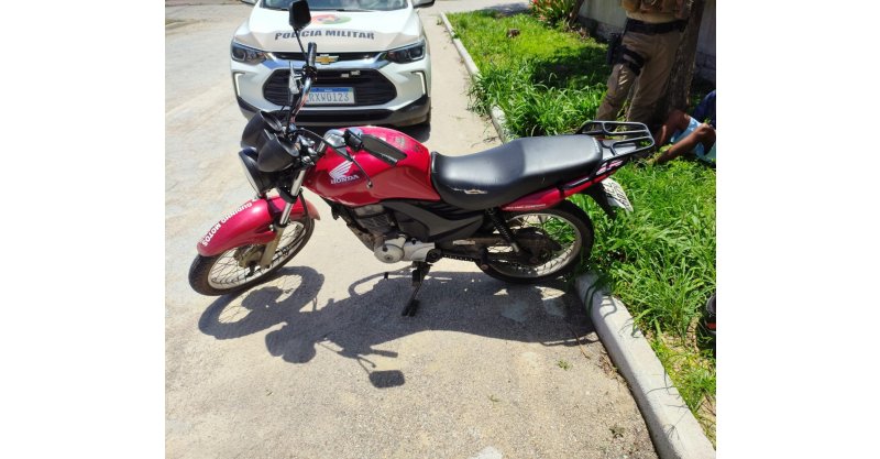 Garopaba / Veículo furtado com placa adulterada é localizado na cidade