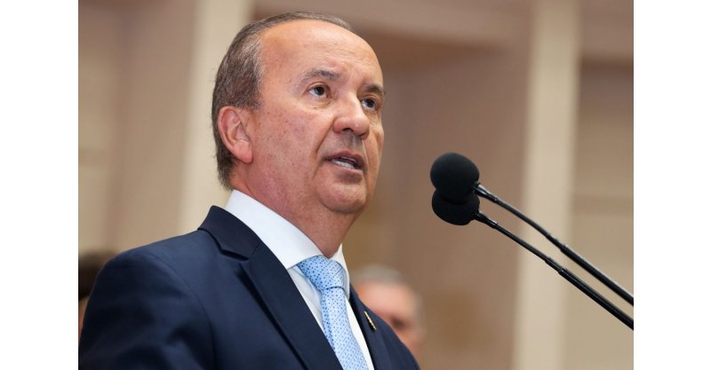 Governador de SC vai visitar área devastada por tornados e anuncia ajuda imediata