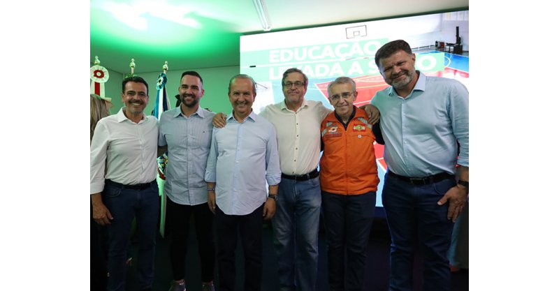Governo anuncia recursos para obras em Tubarão