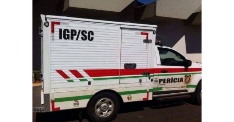 Homem é encontrado morto dentro de casa no Centro de Tubarão