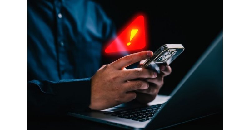Idosa perde cerca de R$ 13 mil em golpe após compra pela internet