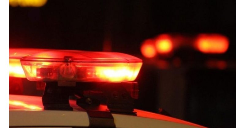 Imaruí / Acidente entre micro-ônibus escolar e táxi deixa duas passageiras feridas no município