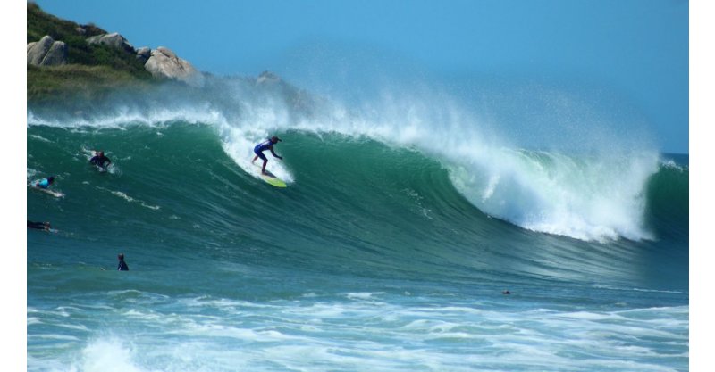 Imbituba abre nova temporada do QS sul-americano da WSL