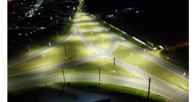 Imbituba alcança 75% da iluminação pública com tecnologia LED