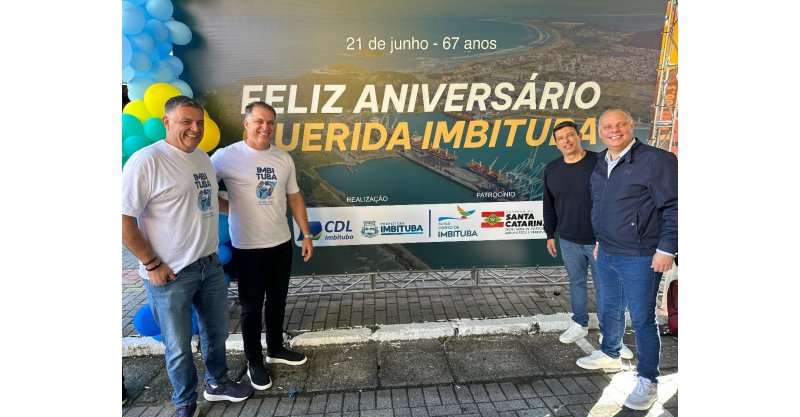 Imbituba celebra aniversário com grande festa no calçadão da Nereu Ramos
