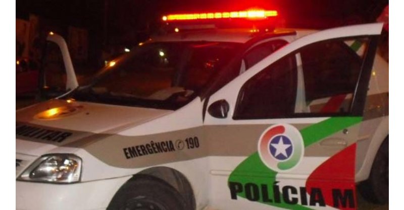 IMBITUBA / homem é preso por tráfico de drogas; suspeito foi flagrado com 15 porções de maconha