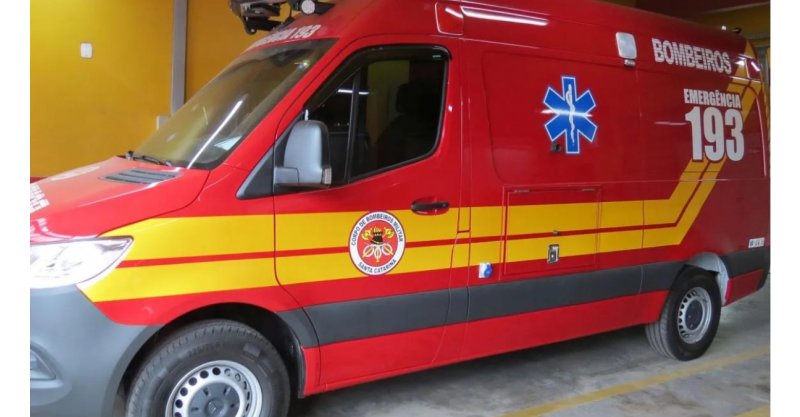 Imbituba / Idosa vai parar no hospital após ser atropelada na faixa de pedestres no município