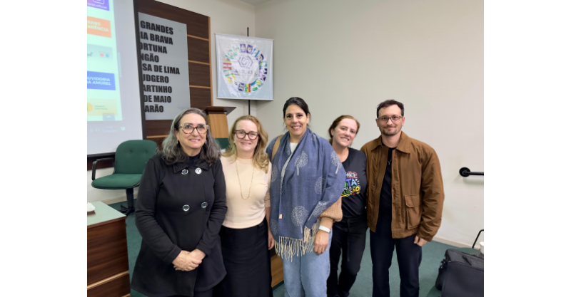 Imbituba marca presença em Grupo de Trabalho da AMUREL com equipe multiprofissional da Educação