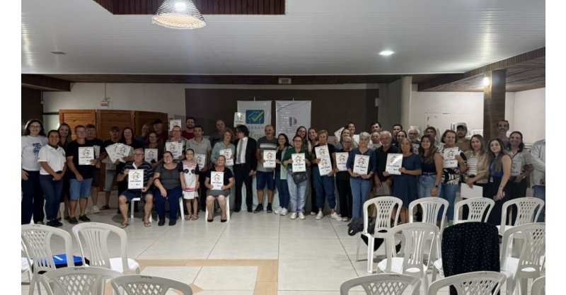 IMBITUBA / Segurança e dignidade”: 66 famílias recebem títulos de propriedade em Roça Grande