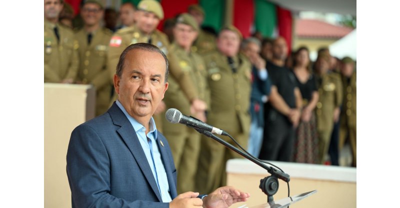 Jorginho anuncia mudança no comando da Polícia Militar em evento com prefeitos