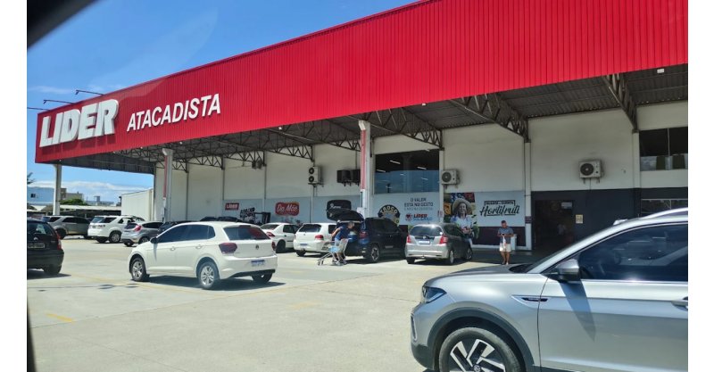 Justiça autoriza venda de loja do Líder Atacadista em Imbituba em negociação milionária de R$ 28 milhões