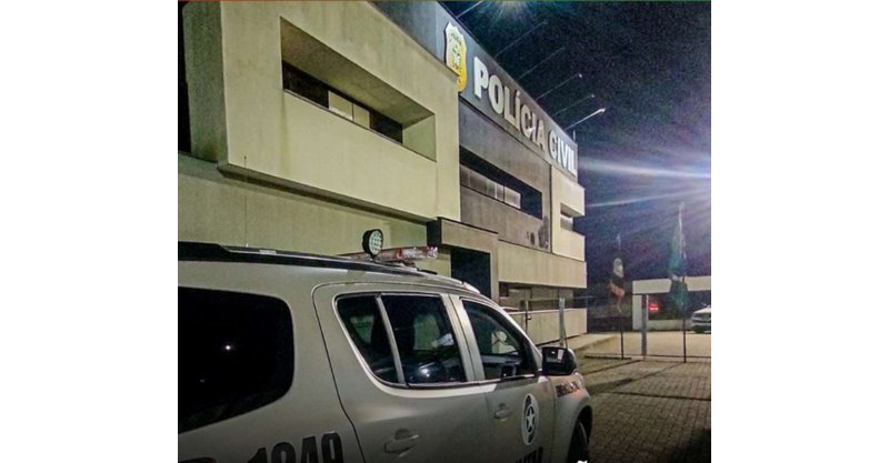 LAGUNA / Homem com tornozeleira eletrônica é detido com veículo furtado no Mar Grosso
