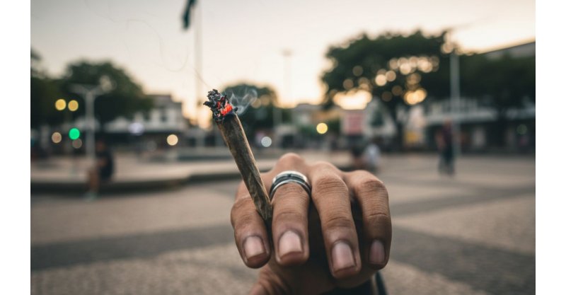 Lei Antidrogas: Joinville lidera multas por porte e consumo de drogas em locais públicos em SC