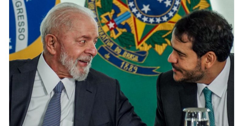 Lula reúne ministros no Alvorada para reagir à decisão de Mendonça sobre chefe da PF