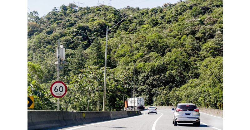 Mais de 60 novos radares passam a operar entre SC e PR; veja pontos
