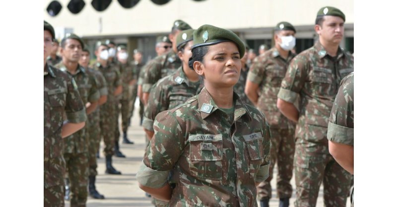 Mais de dez mulheres já fizeram o alistamento militar voluntário no Sul de Santa Catarina