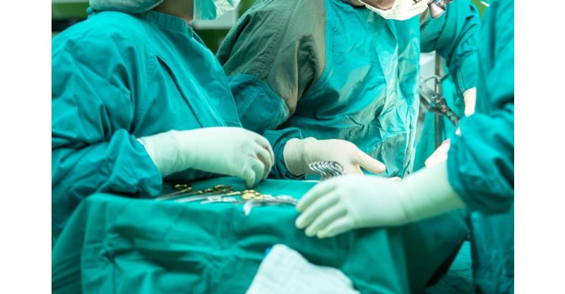 Médico foragido é preso após ser condenado por morte de bebê durante parto em SC
