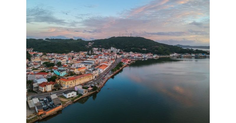 Mulher de 41 anos morre afogada na Lagoa Santo Antônio dos Anjos, em Laguna