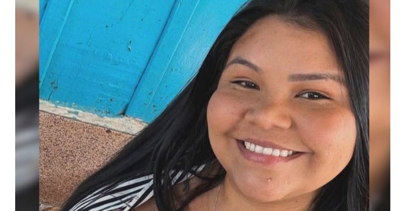 Mulher morta após veículo furar sinal vermelho a 100 km/h e arremessar moto a 500 metros é identificada em Florianópolis