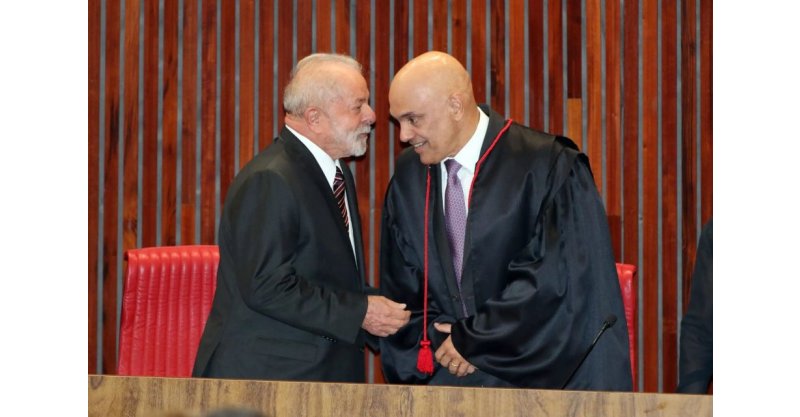 O abandono como estratégia: Lula prepara o sacrifício de Moraes