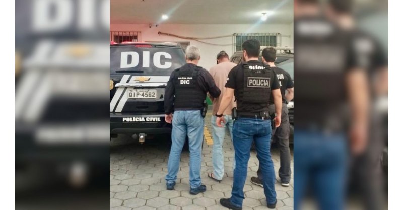 Pai é preso após condenação de mais de 36 anos por estupro da filha de 13 anos em SC