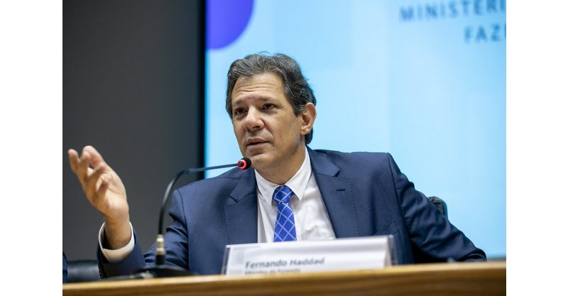 Pego na mentira / reforma econômica