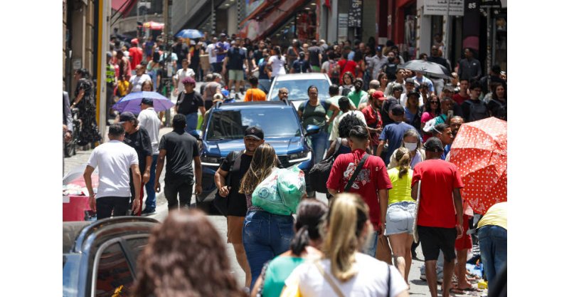 Pela 1ª vez, SP tem mais gente saindo do que chegando; SC tem maior ganho de população por migração no Brasil
