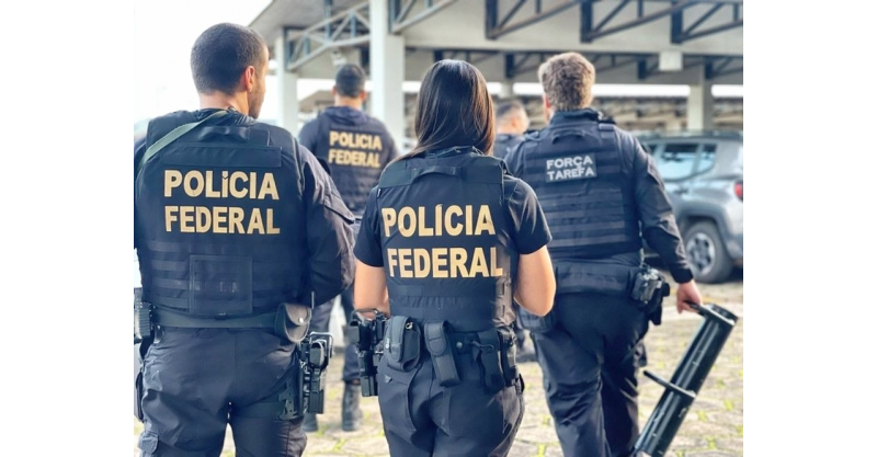 PF apreende R$ 789 mil e leva 59 pessoas para delegacias até 12h30