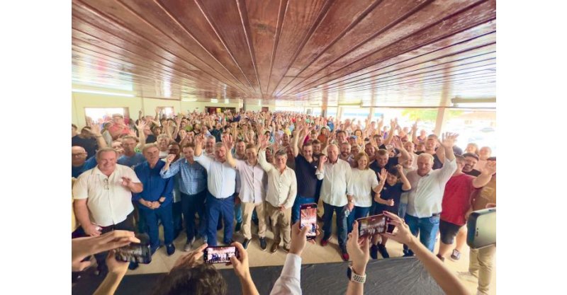 PLANTÃO / Deputado Volnei Weber desiste da reeleição e lança ex-prefeito de Orleans como pré-candidato