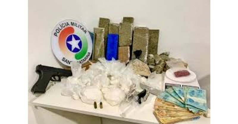 PM apreende mais de um quilo de maconha em Garopaba