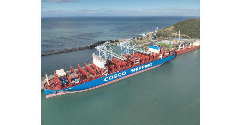 Porto de Imbituba recebe gigante dos mares