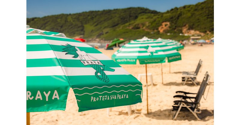 Praia do Rosa e orla de Imbituba são revitalizadas com melhorias nos quiosques e serviços