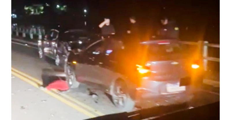 Primeiras horas de interdição na ponte Anita Garibaldi são marcadas por filas e acidente